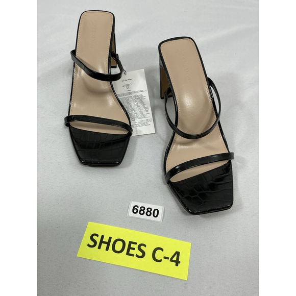 The Drop Shoes - Womans New With Tags The Drop Strappy Slip On Sandals 10 Black Snake Skin